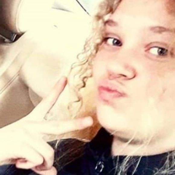 Meet your Posher, Bailey - Picture 1 of 1